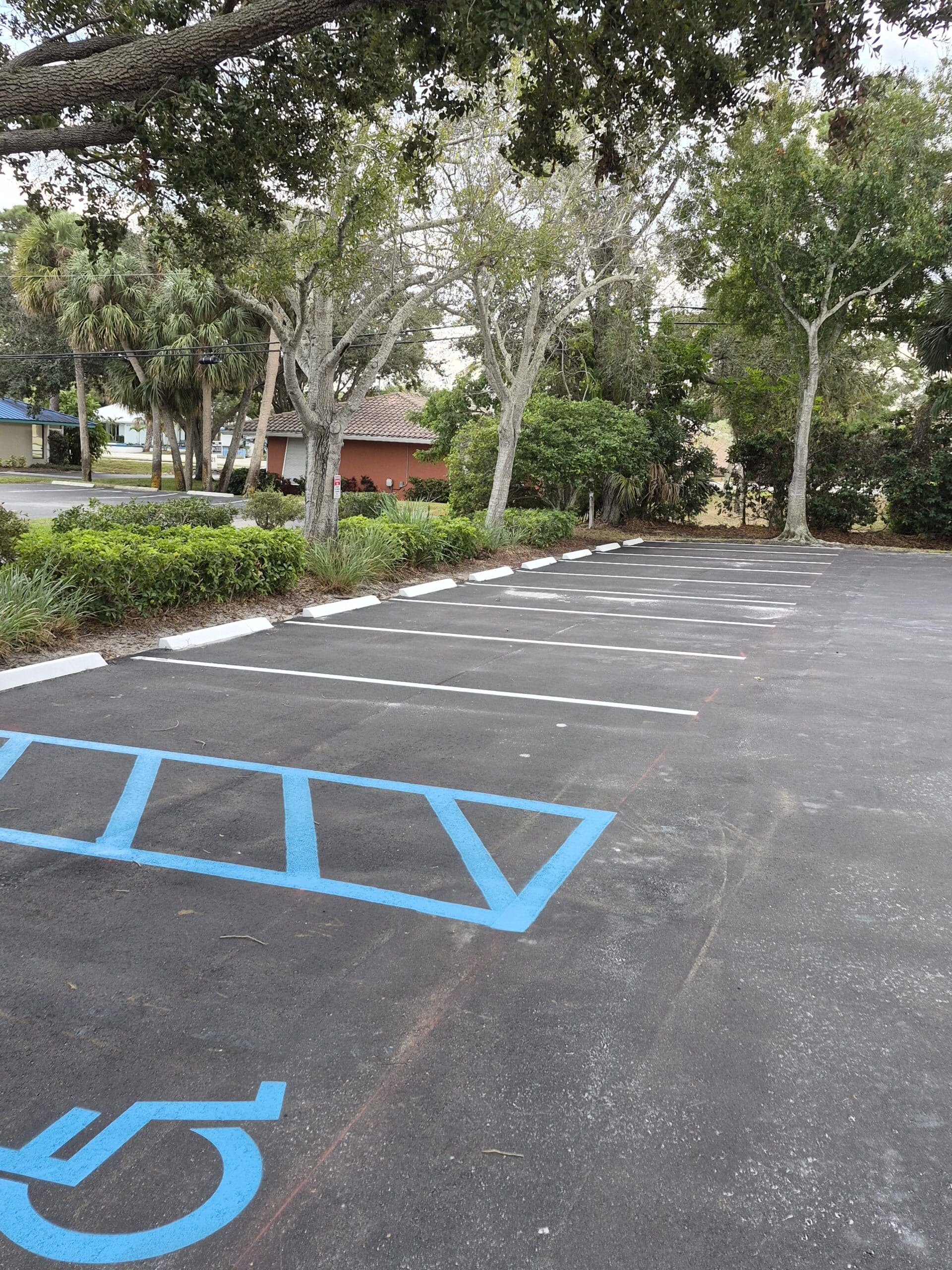 Stuart, FL Sealcoating and Line Striping Asphalt